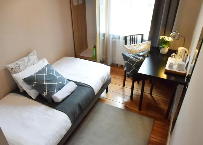 Blooms Boutique By Friendly