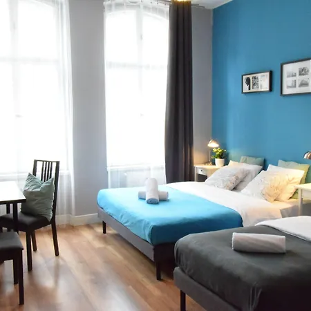 Hostal Blooms Boutique By Friendly Poznan