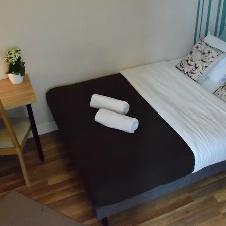 Hostal Blooms Boutique By Friendly Poznan