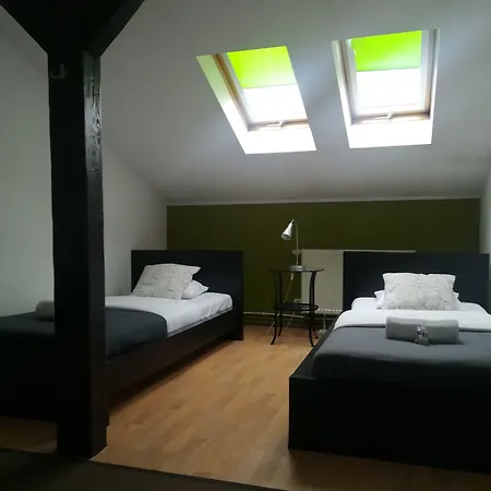 Blooms Boutique By Friendly Hostal