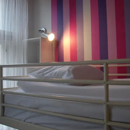 Hostal Blooms Boutique By Friendly