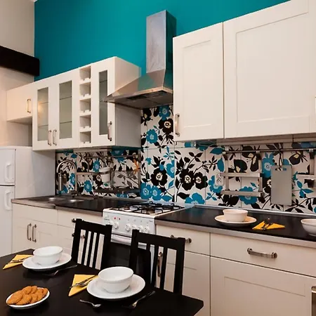 Hostal Blooms Boutique By Friendly *