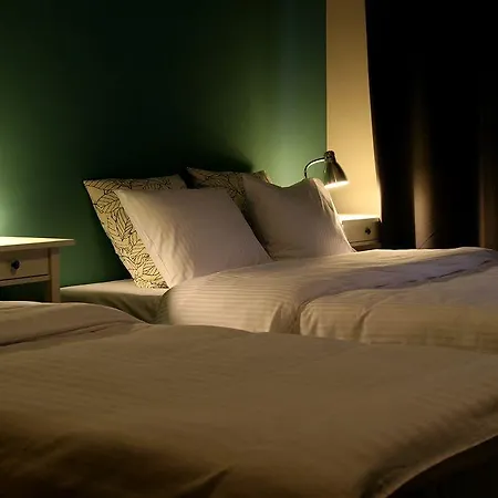 Blooms Boutique By Friendly Hostal *