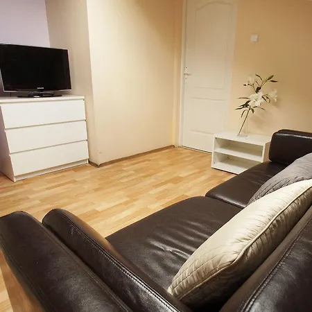 Hostal Blooms Boutique By Friendly Poznan