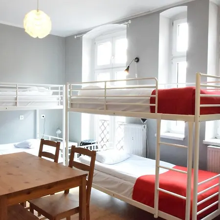 Hostal Blooms Boutique By Friendly Poznan