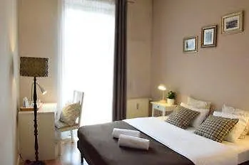 Blooms Boutique Hostel