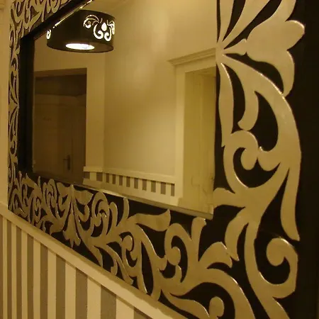 Hostel Blooms Boutique Poznań