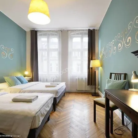 Hostal Blooms Boutique By Friendly Poznan