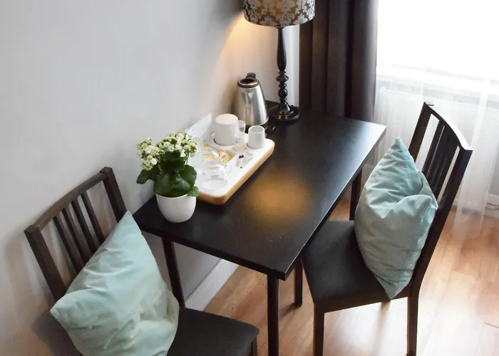 호스텔 Blooms Boutique By Friendly 포즈난